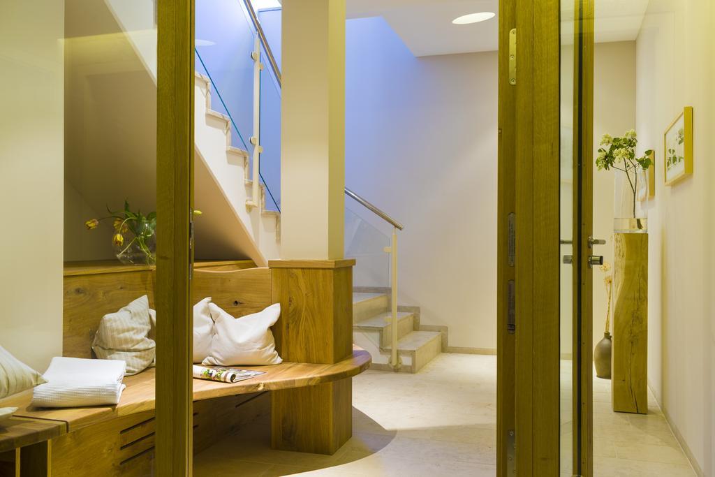 Hotellerie&Spa "Einfach Schoen" Dresden Exterior photo